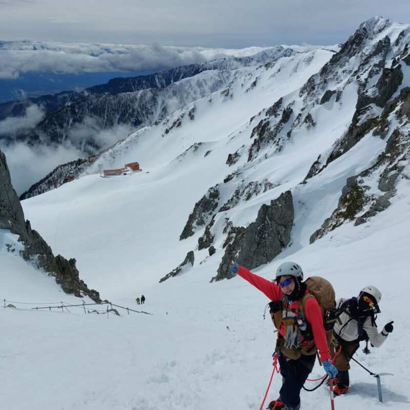 【2024−2025シーズン】アイゼン・ピッケルで登る雪の木曽駒ケ岳